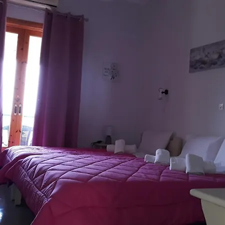 Laloudaki Tirós