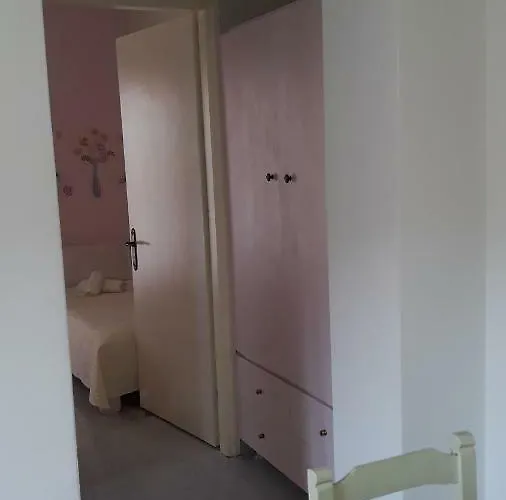 Laloudaki Lägenhet *